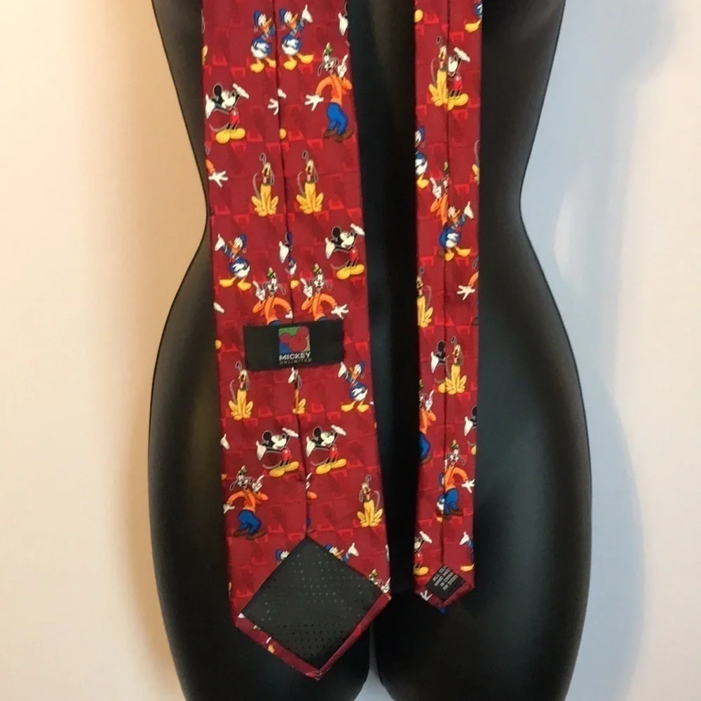 Mickey Unlimited Silk Handmade Mickey Donald Pluto Goofy Dark Red Necktie Retro